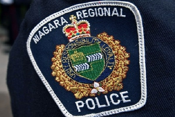 கனடாவின் நயகராவில் துப்பாக்கிச் சூடு | Man Dead After Shooting In St Catharines