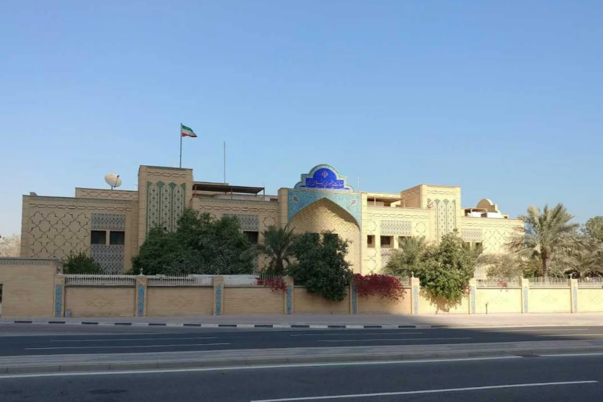 மத்திய கிழக்கின் மரணப் பொறியில் ஈரானின் வீர வசவுகளுக்குப் பின்னால் அரங்கேறும் ஒரு தேசத்தின் தற்கொலை | Middle East Attempt To Remove Iran From Arab World