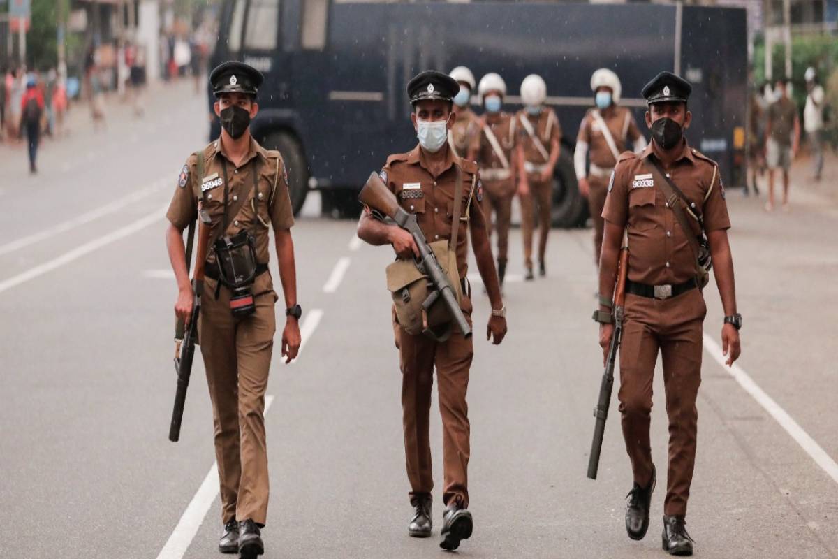 அநுராதபுரத்தில் இளைஞர் ஒருவர் கூரிய ஆயுதத்தால் வெட்டிக்கொலை | Anuradhapura Murder Case அநுராதபுரத்தில் இளைஞர் ஒருவர் கூரிய ஆயுதத்தால் வெட்டிக்கொலை | Anuradhapura Murder Case