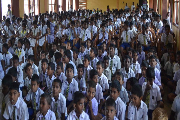 வாரத்தில் மூன்று நாட்கள் பாடசாலை! ஏற்படவுள்ள மாற்றம் - ஐபிசி தமிழ்