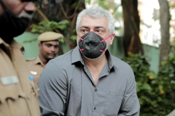 ரசிகரின் போனை பிடுங்கிய அஜித், பின் ரசிகனிடம் அவர் என்ன கூறியுள்ளார் பாருங்க