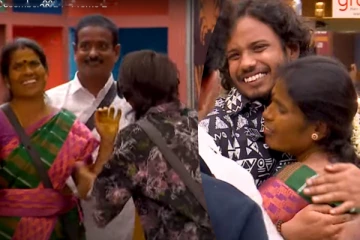 Bigg Boss: பிக் பாஸ் வீட்டிற்குள் வந்த பெற்றோர்... கண்ணீருடன் கூறிய ஒற்றை வார்த்தை