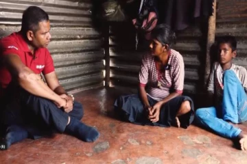 முல்லைத்தீவில் ஆண் துணையற்று வாழும் மனைவி - பிள்ளைகளின் அவல நிலை!