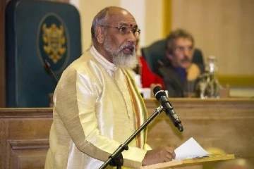 அரசாங்க தகவல் நிலையத்தின் தமிழ்மொழி கொலை!சீ.வி.விக்னேஸ்வரன் கண்டனம்