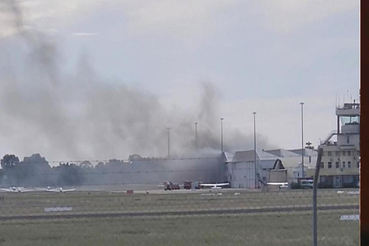 தெற்கு அவுஸ்திரேலியாவில் விழுந்து நொருங்கியது விமானம் : பயணித்தவர்களின் நிலை...! | Plane Crashes In South Australia