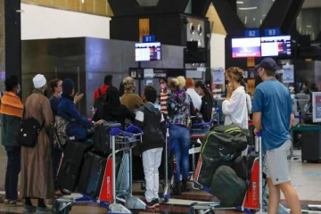 Omicron வைரஸ் அச்சுறுத்தல்! இந்த நாட்டுக்கு பயணத்தடையைப் விதித்தது இலங்கை