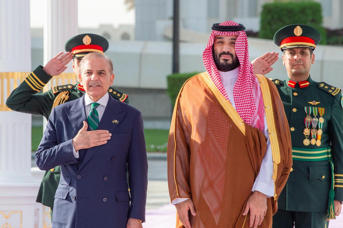 Pakistan Declines Military Action on Mecca Pact Pakistan Declines Military Action on Mecca Pact