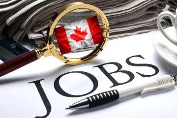 கனடாவில் வேலை வாய்ப்பு என மோசடி ; ஒரே நாளில் நான்கு அதிகாரிகள் கைது