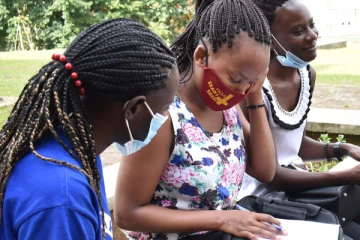 மாணவிகளை கட்டாய கர்ப்பப் பரிசோதனை செய்யும் நாடு!