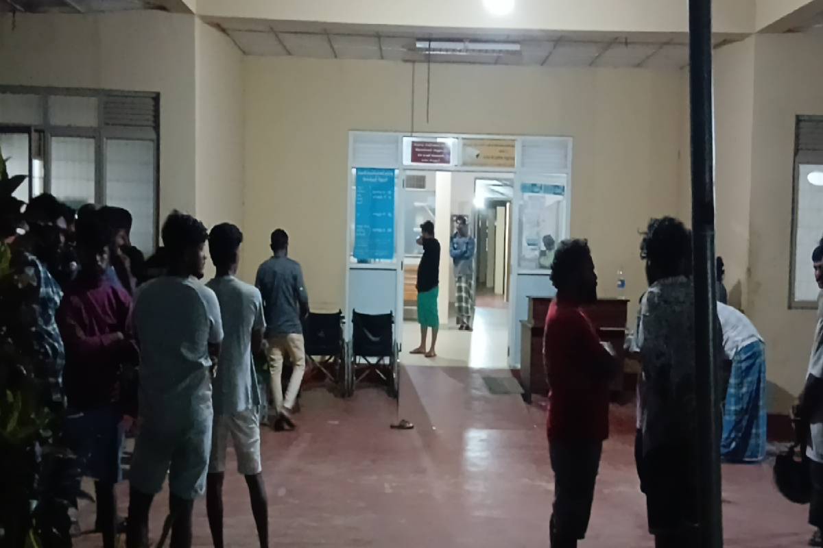 கிளிநொச்சியில் இரவு நடந்த மோட்டார் சைக்கிள் விபத்து: இருவர் உயிரிழப்பு | Motorcycle Accident Occurred At Night Mullaitivu