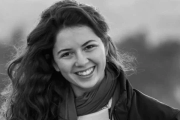 இஸ்ரேலில் செல்போனை பயன்படுத்தி உயிரிழந்த மகளின் இருப்பிடத்தை கண்டுபிடித்த அமெரிக்க தொழிலதிபர்