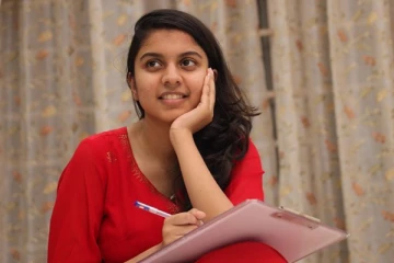 ரோஜா மகள் பற்றி தீயாக பரவிய செய்தி? உண்மையை உடைத்த செல்வமணி