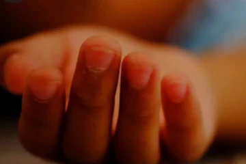 තරුණියකගේ මළ සිරුරක් හමු වෙයි..