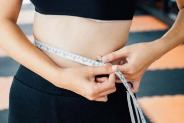 வயிற்றை சுற்றியுள்ள தொப்பை கடகடவென குறையணுமா? டயட் எதுவும் இல்லாமல் நிகழும் அதிசயம்