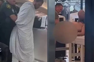 விமான நிலையத்திற்குள் நிர்வணமாக சென்ற நபரால் ஏற்பட்ட பரபரப்பு!