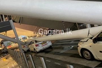 ප්‍රධාන ගුවන්තොටුපොලක බිහිසුණු අනතුරක්..03ක් මියයයි..06කට තුවාල..