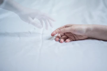 சிறுமியின் உயிரை பறித்த கார் ; விளையாட்டின் போது வந்த வினை