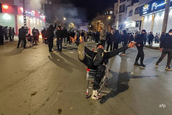 ஈரான் வான்வெளி... விமான நிறுவனங்களுக்கு ஐரோப்பிய ஒன்றியம் திடீர் அறிவுறுத்தல் | Eu Advises Airlines To Avoid