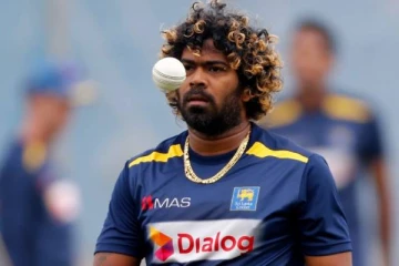 இவரை பயிற்சியாளராக கொண்டுவர இதுவே சரியான நேரம்! மலிங்கா கூறிய அந்த வீரர் யார்?