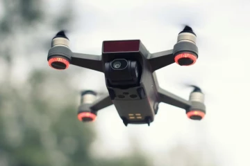 ட்ரோன்களை இயக்க வேண்டாம்: விமானப்படை எச்சரிக்கை