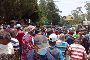 ராஜபக்ச அரசாங்கத்துக்கு எதிராக பொங்கி எழும் மக்கள்; வெடிக்கும்  போராட்டங்கள்!