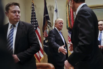 டொனால்டு டிரம்ப் தொடர்பில் வாக்கெடுப்பு நடத்தும் எலான் மஸ்க்!