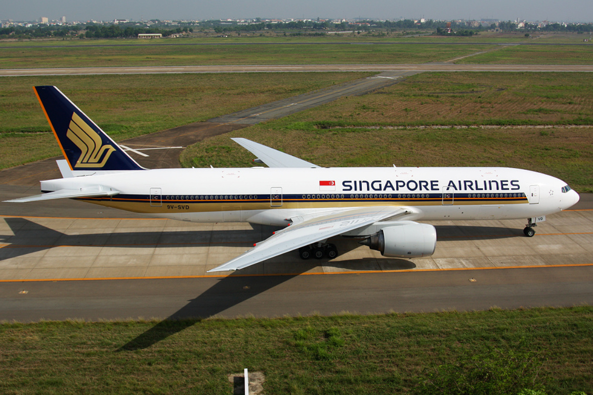 Singapore-Airlines-Bread-Row-Sparks-Outrage