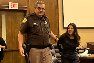 கருவை கலைத்துவிட்டு இளம் பெண் செய்த செயல்: சிறைக்கு செல்லும் தாயாரும் மகளும்