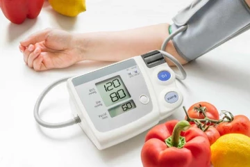 இந்த உணவுகளை அதிகமாக சாப்பிடுங்க: வாழ்நாள் முழுவதும் உயர் ரத்த அழுத்தம் வராதாம்