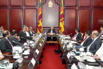 தேசிய அரசாங்கம் அமைப்பது குறித்து பேச்சு!