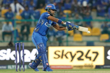 சிக்ஸர் மழை பொழிந்து ருத்ர தாண்டவமாடிய கேப்டன் பூரன்!