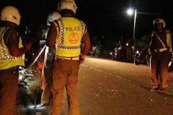 விசேட சோதனை நடவடிக்கையில் 838 பேர் கைது | 838 People Arrested In Special Raids