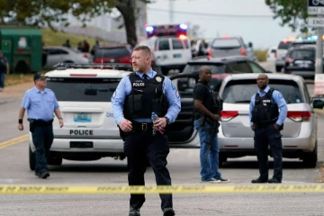 அமெரிக்க உயர்நிலை பாடசாலையில் துப்பாக்கிச் சூடு: மூவர் பலி