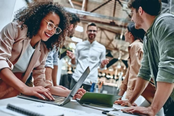 இனி வார விடுமுறை வெள்ளிக்கிழமை தான்.. அப்போ ஞாயிறு? அதிர்ச்சி தகவல்!