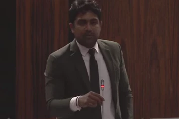 மொட்டு நாடாளுமன்ற உறுப்பினர் இராஜினாமா