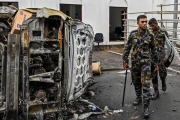 இலங்கையில் வெடித்த வன்முறை: ரத்கம பகுதியில் துப்பாக்கி சூடு