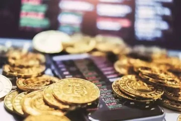 தொடர்ந்து வீழ்ச்சியடையும் கிரிப்டோ கரன்ஸி... பரிதவிப்பில் முதலீட்டாளர்கள்