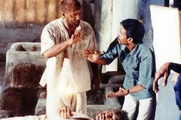 நடிகர் ராஜ்கிரணை பாதியிலயே கழட்டி விட்ட பிரபல இயக்குநர்? - வெளியான தகவல் - ஷாக்கான ரசிகர்கள்