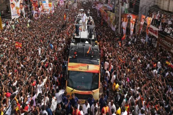 கரூர் செல்லும் விஜய் - அச்சத்தில் அலறும் தமிழக அரசு - ஆட்டம் காட்டும் உச்ச நீதிமன்றம் | Karur Stampede Case Supreme Court Final Judgement
