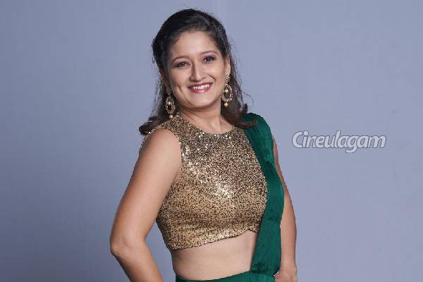 பிடிக்காத நடிகை லைலா தான்.. கன்னக் குழியழகி குறித்து பிரபல நடிகர் ஓபன் டாக் | Actor Says He Dont Like Actress Laila