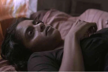 “සමහරු චිත්රපටය යන අතරතුරම නැගිටලා ගිහින් ! තවත් අයට ක්ලාන්ත ගතියක් දැනිලා !” - බලන්න තියා හිතන්නවත් බැරි පිළිකුල් සහගත දර්ශන රැගත්, ජුගුප්සාජනක චිත්රපටය, ලෝකයේම අවධානයට