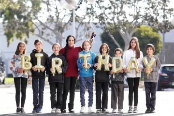 14வது பிறந்தநாளை கொண்டாடும் ஒரே பிரசவத்தில் பிறந்த உலகின் அதிசய குழந்தைகள்!