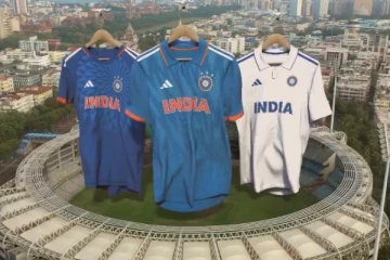 இந்திய கிரிக்கெட் அணிக்கான புதிய ஜெர்சிக்கள் வெளியீடு