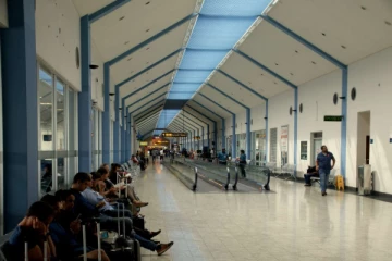 இலங்கை வந்த ஈரான் பொறியியலாளர் அதிரடி கைது