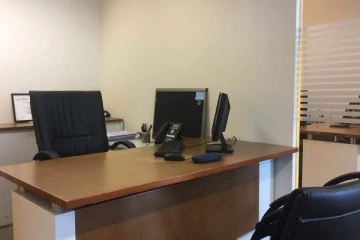 முடங்கிய அரச சேவைகள்; மக்கள் அவதி!