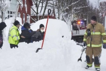 அமெரிக்காவில் வரலாறு காணாத பனிப்புயல் பாதிப்பு! 23 பேர் உயிரிழப்பு