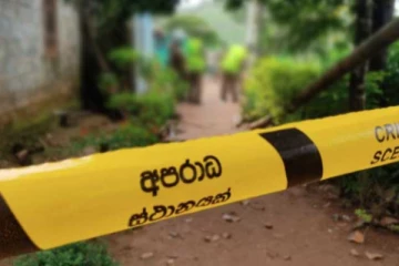 தந்தை கண் முன்னே கொல்லப்பட்ட 23 வயது மகன் ; மது விருந்தால் வந்த வினை