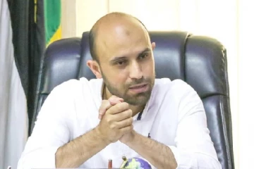 இஸ்ரேலிய விமான தாக்குதலில் மேயர் உட்பட குடும்பமே படுகொலை