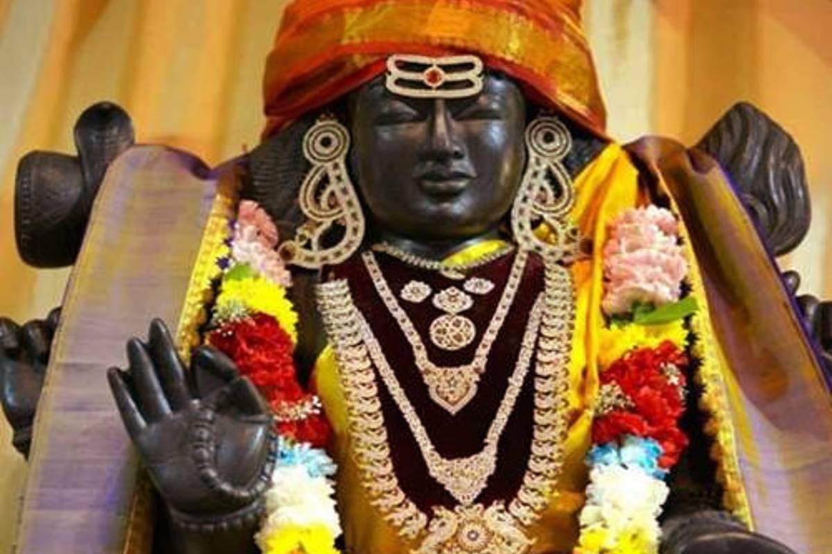 குரு பகவானுக்கு பிடித்த ராசிகள் - இவர்கள் தான் எதிர்கால பணக்காரர்கள் | Zodiac Signs Favored By Guru Bhagwan