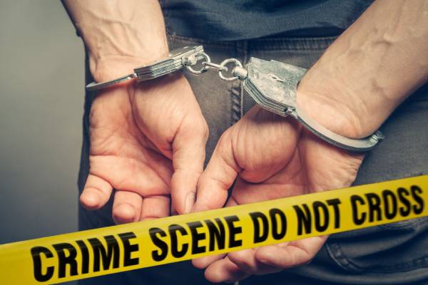 இலங்கையில் 85 வயதுடைய தொழிலதிபர் செய்த செயல் ; மடக்கிபிடித்த CID | 85 Year Old Sri Lankan Businessman S Aresst